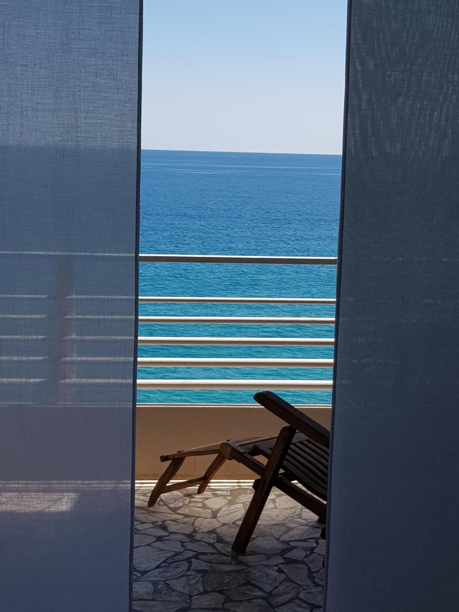 Menton Front Bord De Mer Cote D'Azur Florentina Sea View French Riviera Proche Monaco Montecarlo Superb Studio エクステリア 写真